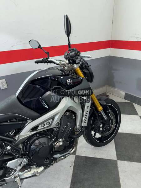 Yamaha Mt 09 akrap