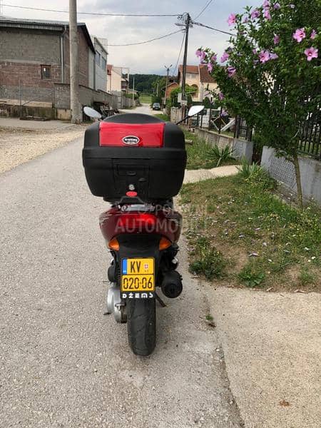 Peugeot speedfight 2