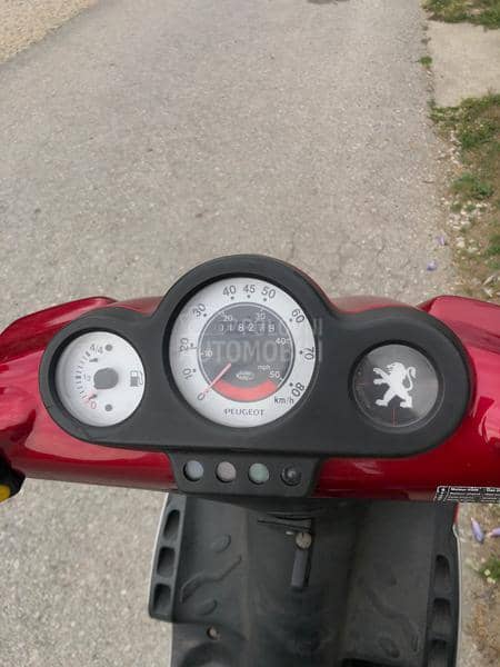 Peugeot speedfight 2