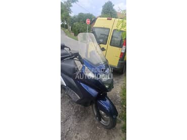 Honda Silver Wing 600