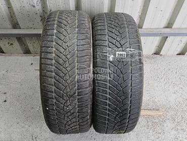 Goodyear 215/60 R16 Zimska