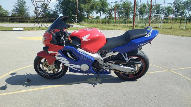 Honda cbr 600 f4