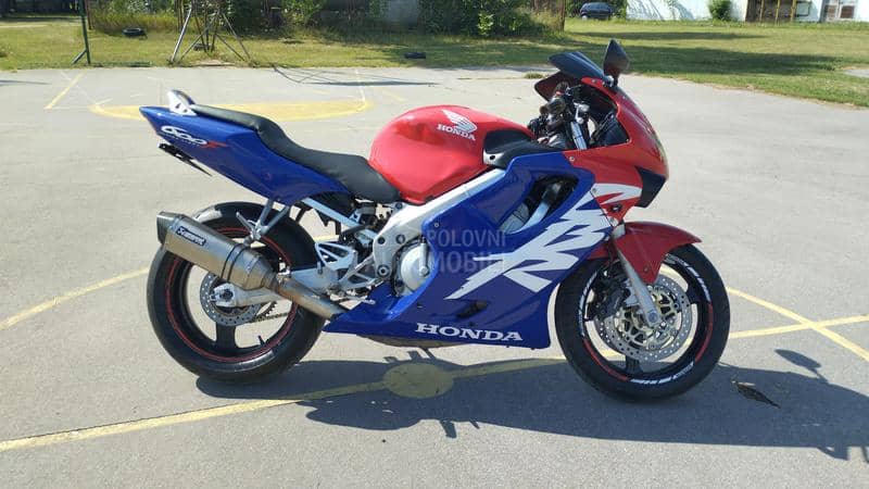 Honda cbr 600 f4