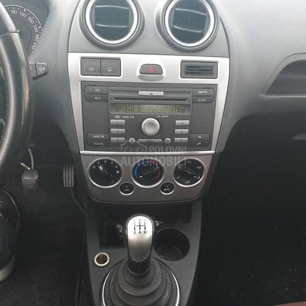 Ford Fiesta 1.4 Svajcarska