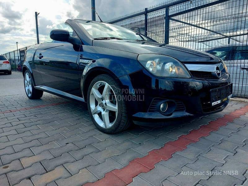 Opel Tigra 1.8 i