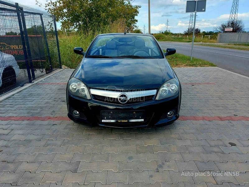 Opel Tigra 1.8 i