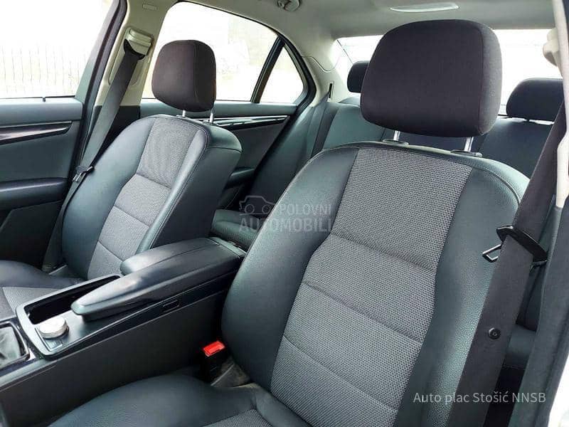 Mercedes Benz C 220 SNIZENO