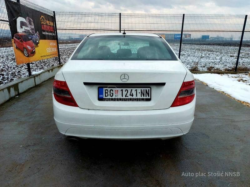 Mercedes Benz C 220 SNIZENO