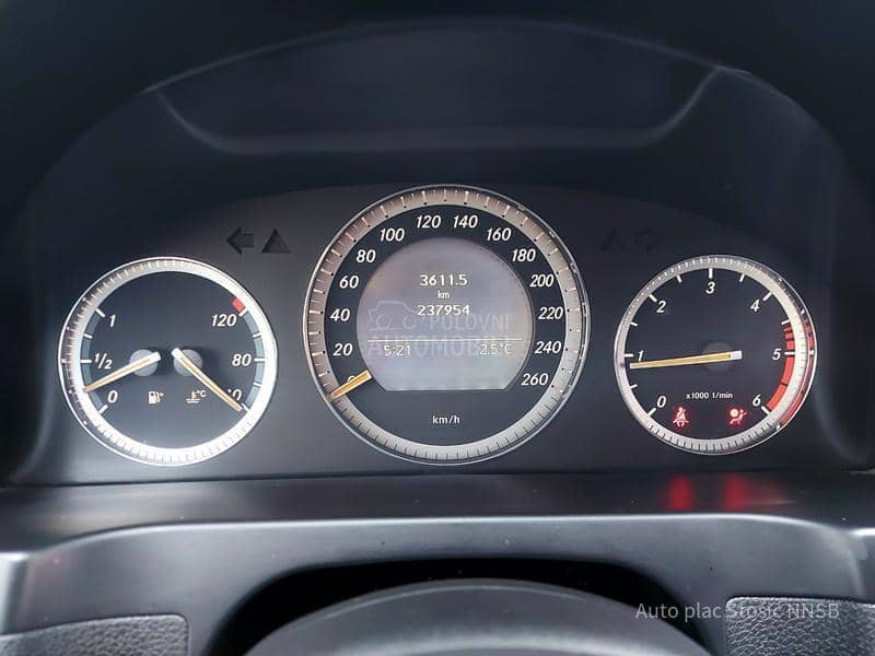Mercedes Benz C 220 SNIZENO