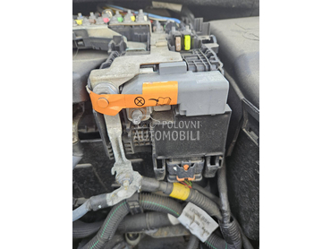 modul punjenja 752c-r1a-b6r0 za Citroen C3, C3 Picasso, C4 ...