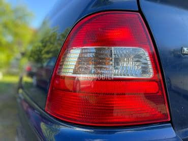 Delovi stop svetlo levo za Honda Civic od 1995. do 2002. god.