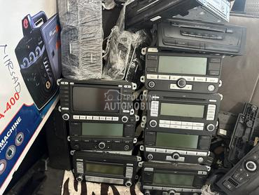 Radio cd za Volkswagen Buba, Caddy, Golf 5 ...