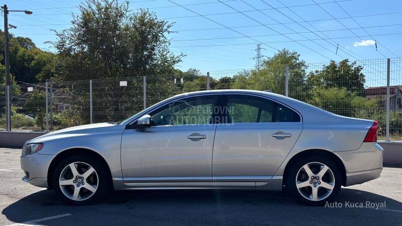 Volvo S80 2.4 D5/AUTOM/NOV/