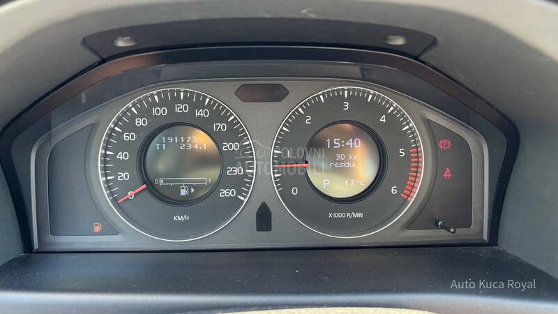 Volvo S80 2.4 D5/AUTOM/NOV/