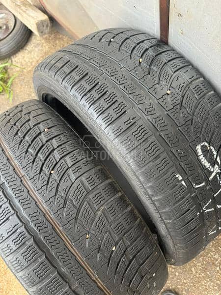 Nokian 225/45 R19 Zimska