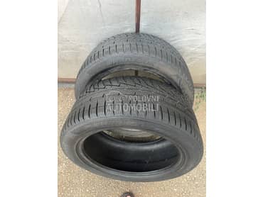 Hankook 255/45 R18 Zimska
