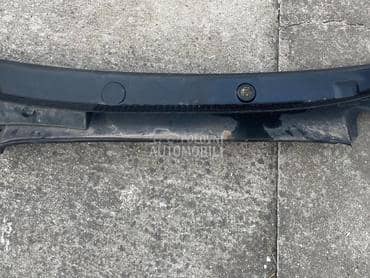 Plastika ispod brisača za Citroen C2