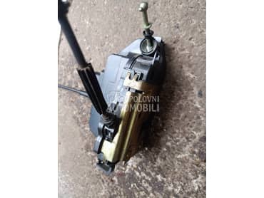 Elektricna brava vrata za Peugeot 307