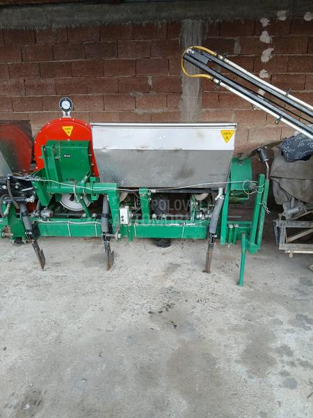 Agria UPS 4/GNT/EKS/ĐUB