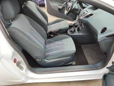 Prednja sedista sa 3 vrata za Ford Fiesta od 2009. do 2017. god.