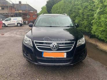 Volkswagen Tiguan -  kompletan auto u delovima