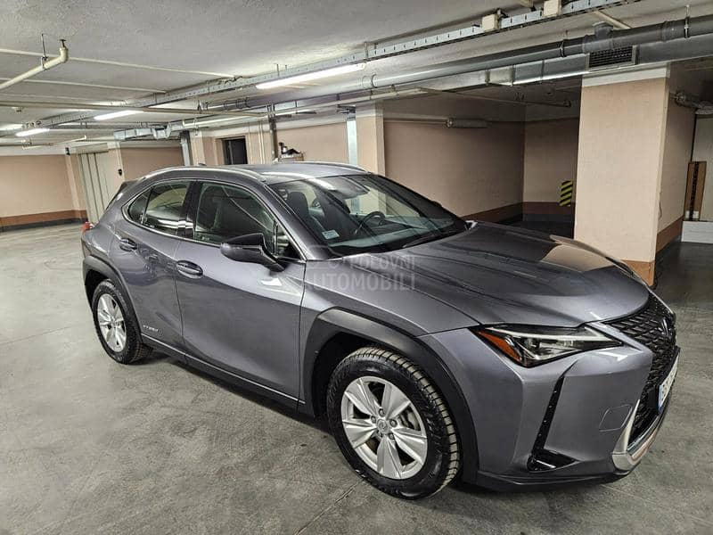 Lexus UX 