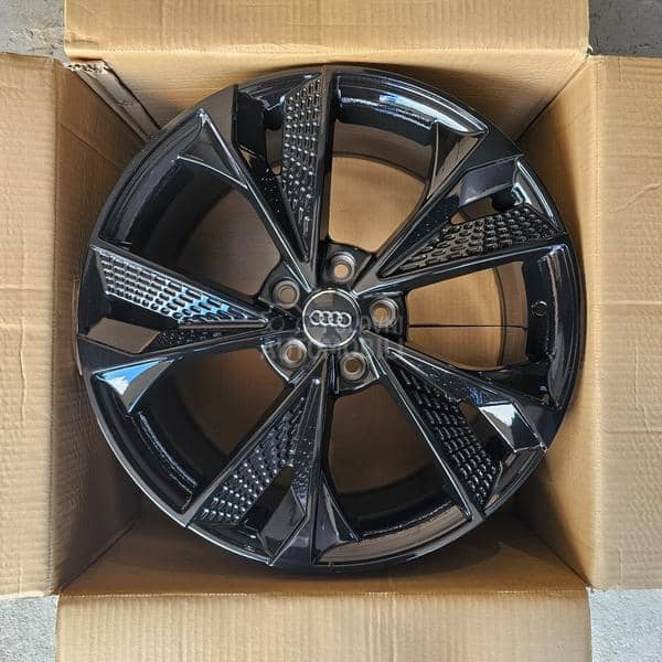 Aluminijumske felne  18" 5 x 112