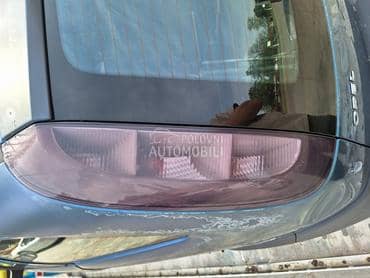 stop svetlo, svetla za Opel Corsa C od 2000. do 2007. god.