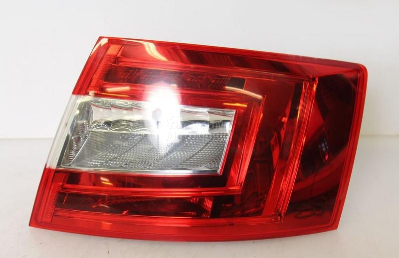 LEVI DESNI FAR - STOP SVETLO