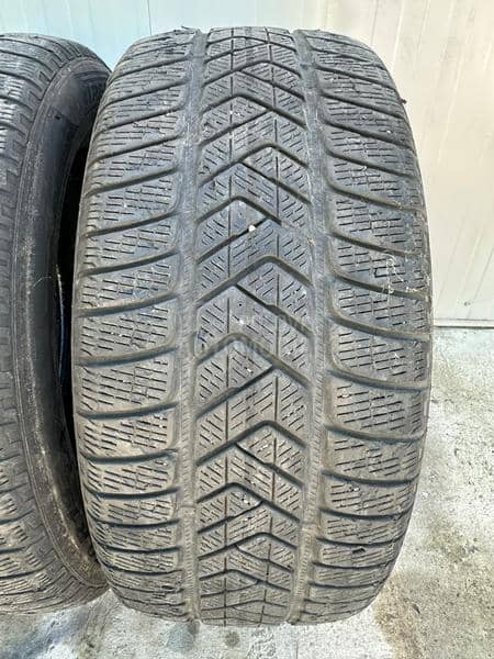 Pirelli 255/50 R19 Zimska