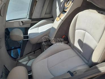 enterijer za Mercedes Benz E 124 od 2003. do 2009. god.