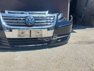 Branik za Volkswagen Touran od 2006. do 2010. god.