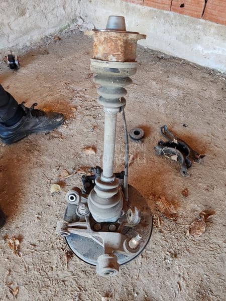 Delovi za Nissan 200 SX s13 1992. god.