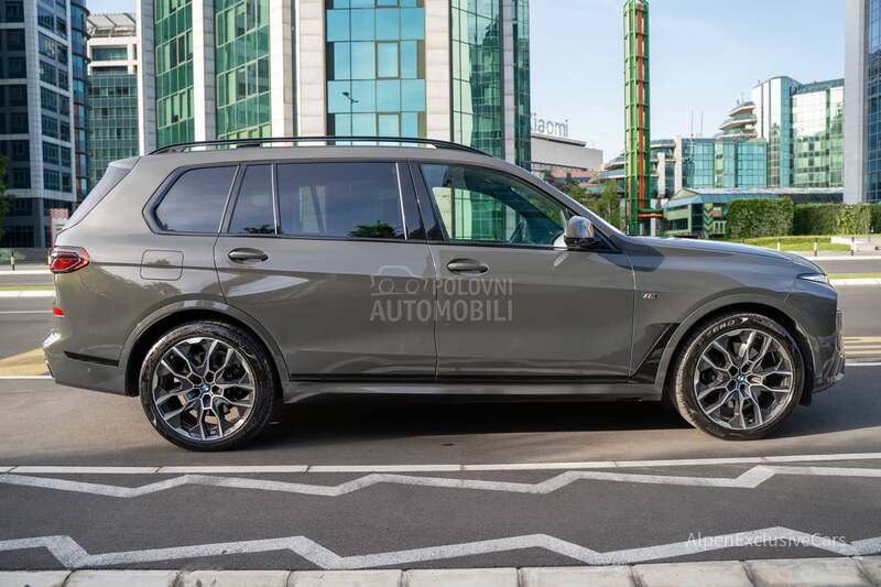 BMW X7 xDrive40d M-paket