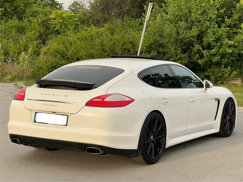 Porsche Panamera 4 / sport chrono /