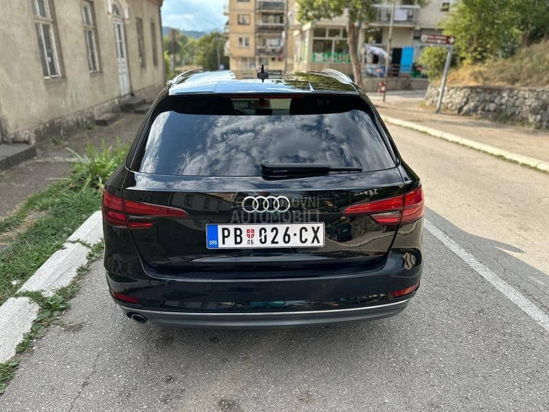 Audi A4 Led/ Pano/ S tronic