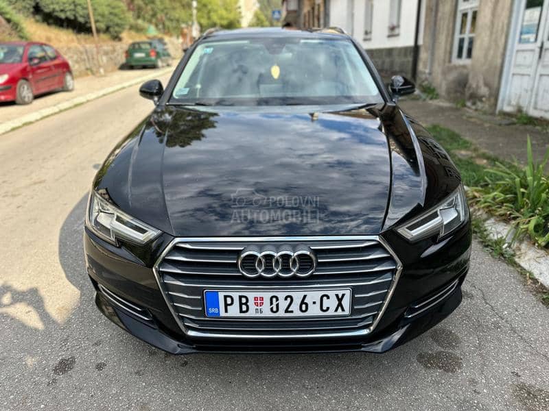Audi A4 Led/ Pano/ S tronic