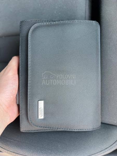 Audi A4 Led/ Pano/ S tronic