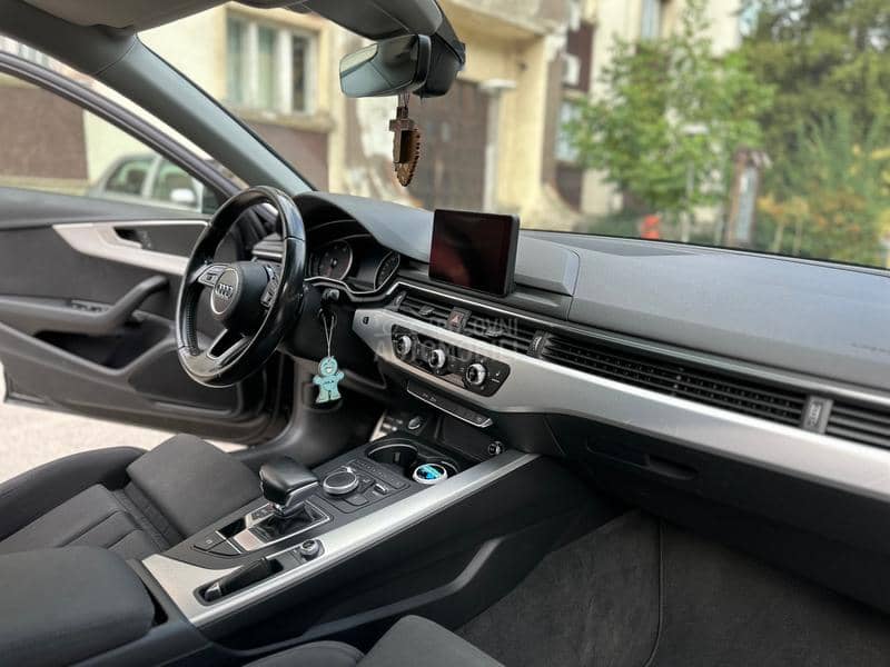 Audi A4 Led/ Pano/ S tronic