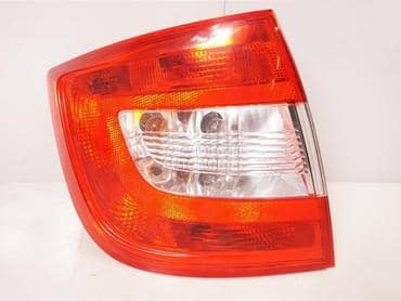 Stop svetla i stop lampe za Škoda Rapid od 2007. do 2021. god.