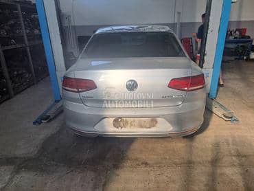Volkswagen Passat B8 -  kompletan auto u delovima