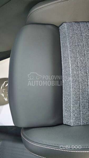 Peugeot 3008 1.2 BUSINESS 136 AT