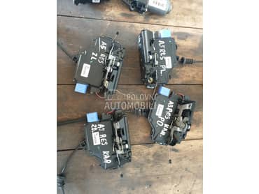 Unutrašnja brava, kvaka za Škoda Octavia od 2004. do 2014. god.