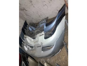 prednji branici za Lancia Ypsilon od 2004. do 2011. god.