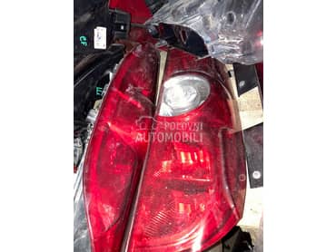 stop svetla za Fiat Doblo od 2010. do 2014. god.