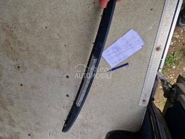 Trece stop svetlo za Citroen C4 od 2004. do 2012. god.