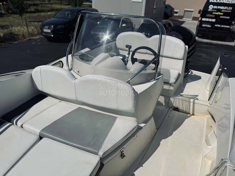 Quicksilver 505 COMMANDER