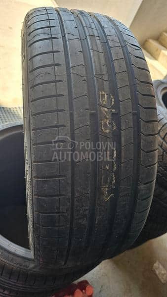 Pirelli 275/30 R21 Letnja