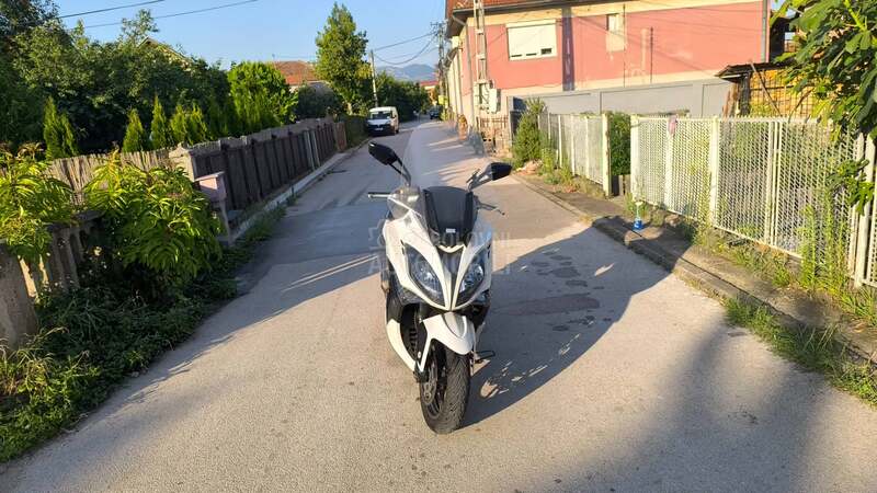 Kymco Xciting 400i