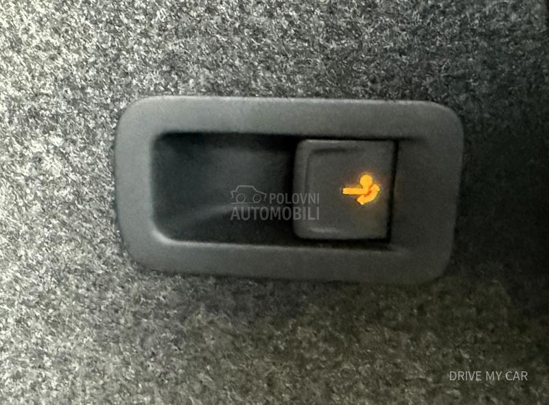 Škoda Karoq 2.0TDI  BUSINESS DSG